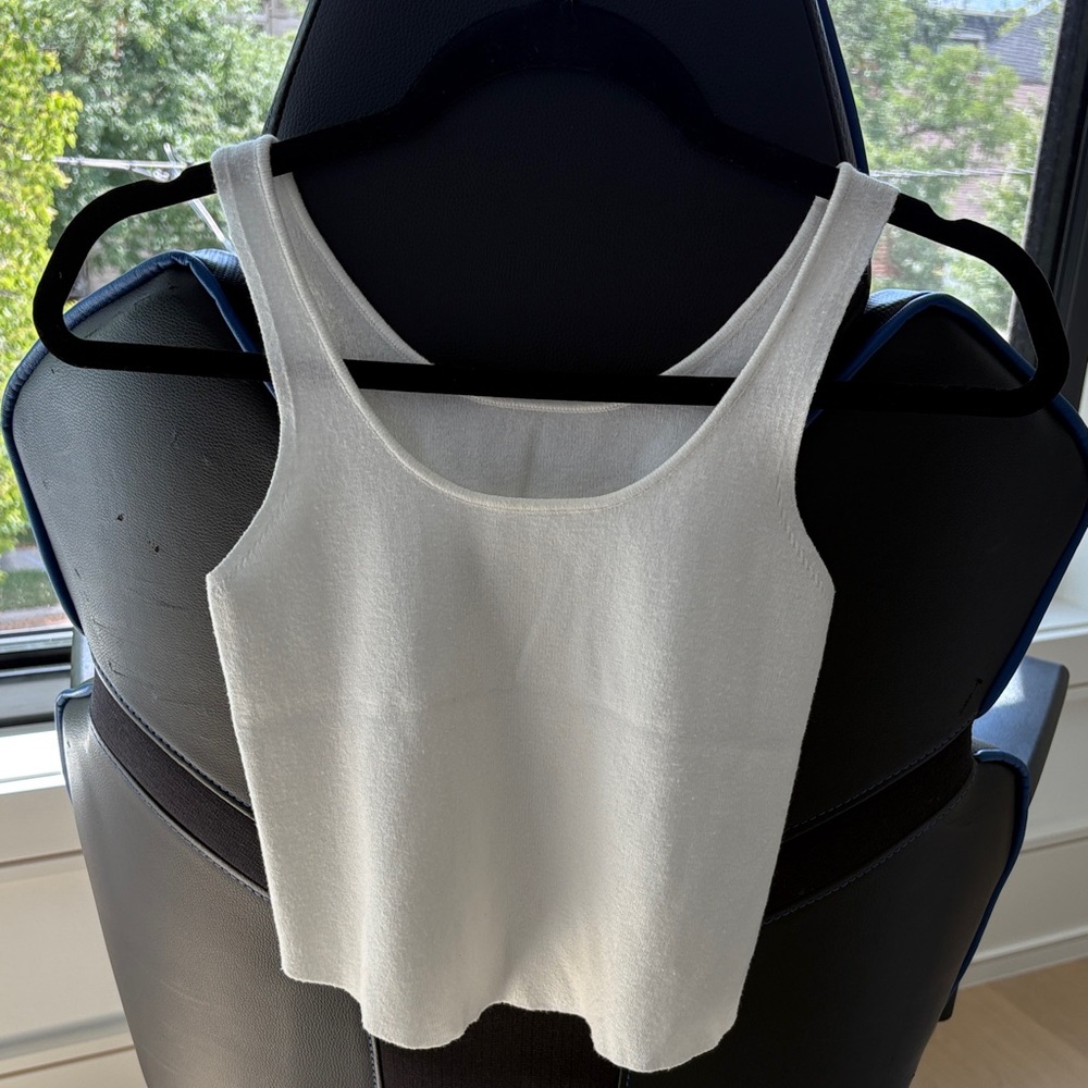 Source Unknown White Tank Top